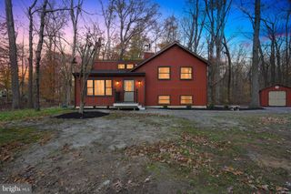 120 GILBERT RD, Bordentown, NJ 08505