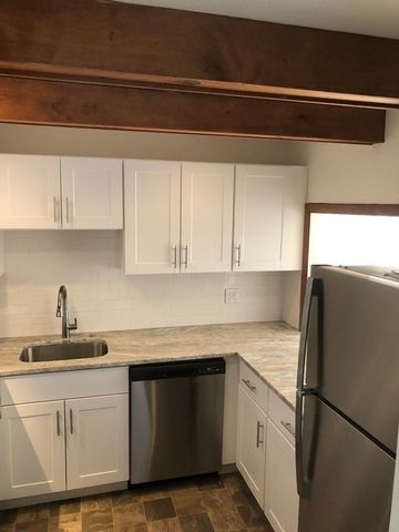 65 Front Street C, Marblehead, MA 01945