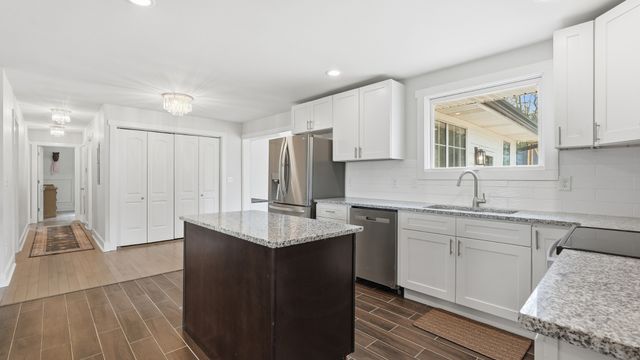 542 Moncrief Ave, Goodlettsville, TN 37072