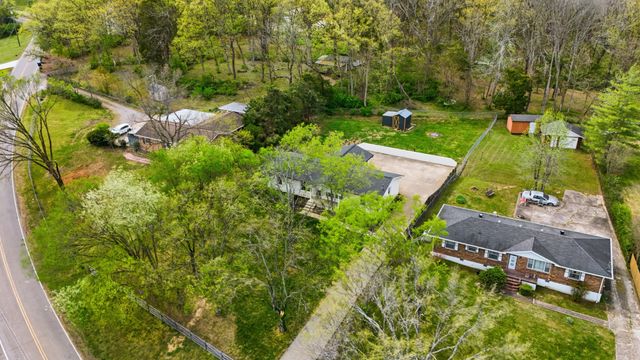 542 Moncrief Ave, Goodlettsville, TN 37072