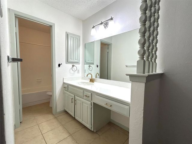 333 Melrose Drive 12B, Richardson, TX 75080