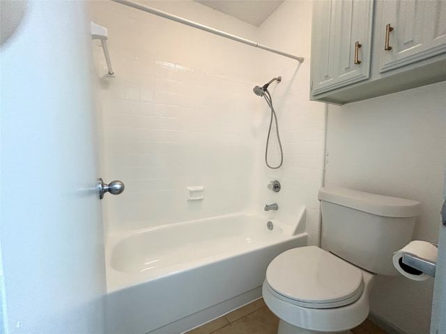 333 Melrose Drive 12B, Richardson, TX 75080