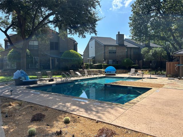333 Melrose Drive 12B, Richardson, TX 75080