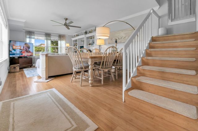 1928 Stratford Way 38D, West Palm Beach, FL 33409