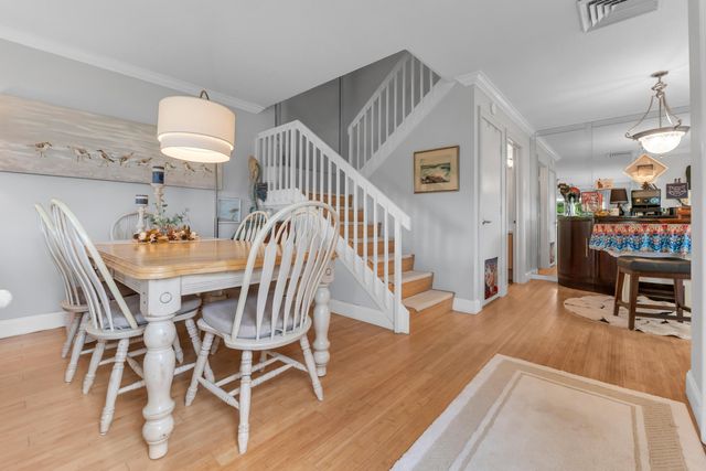 1928 Stratford Way 38D, West Palm Beach, FL 33409