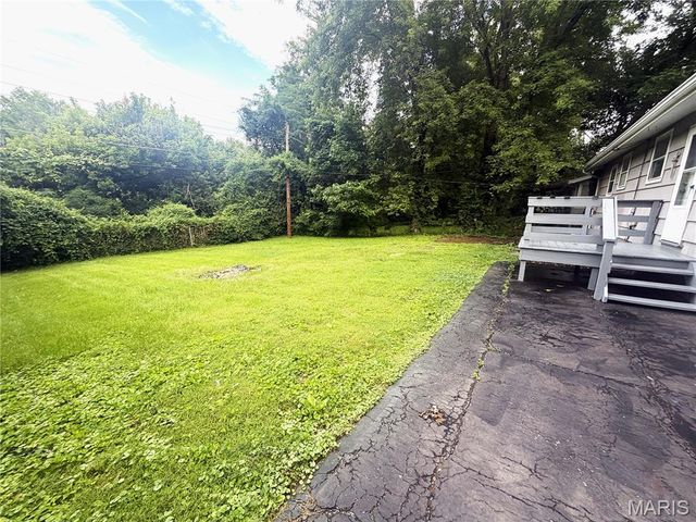 38 Fenwick Drive, Ferguson, MO 63135