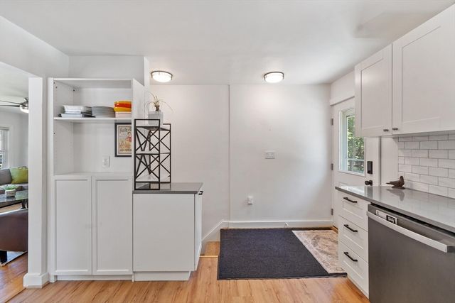 3 Chandler Rd, Wilmington, MA 01887