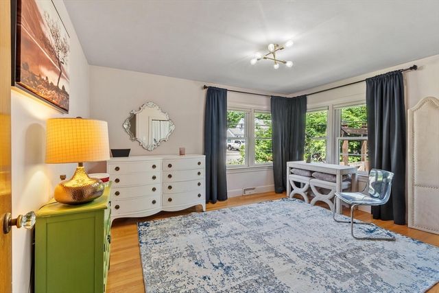 3 Chandler Rd, Wilmington, MA 01887