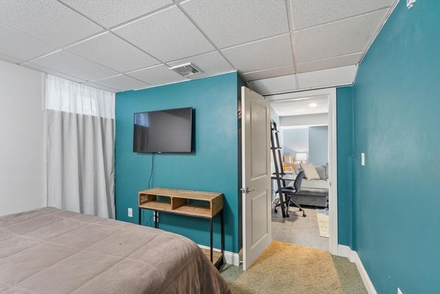 3 Chandler Rd, Wilmington, MA 01887