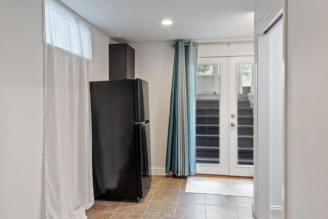 3 Chandler Rd, Wilmington, MA 01887