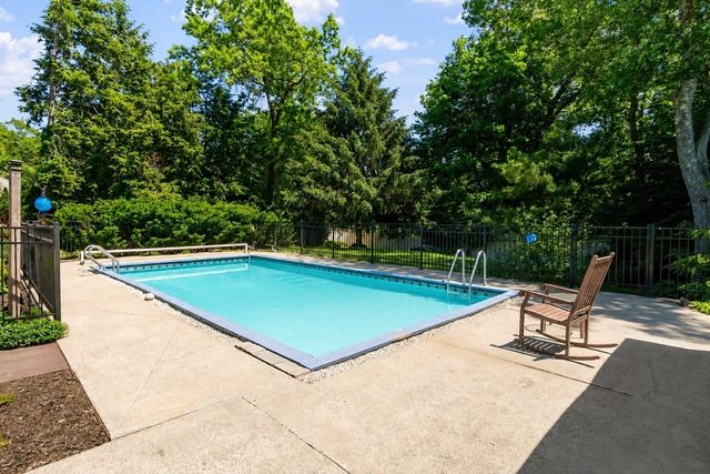 3 Chandler Rd, Wilmington, MA 01887