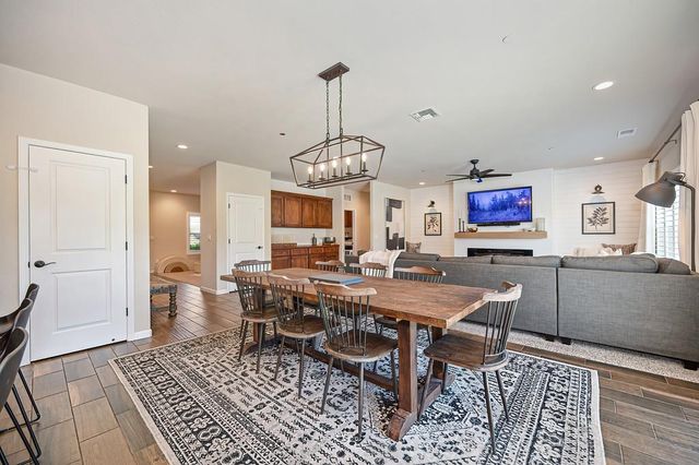 1706 Shakeley Ln, Ione, CA 95640