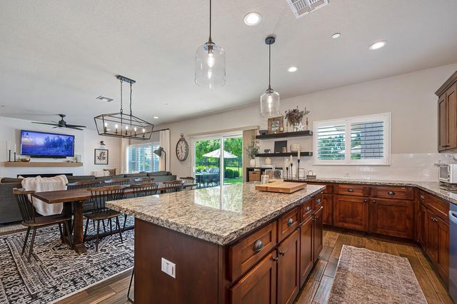 1706 Shakeley Ln, Ione, CA 95640