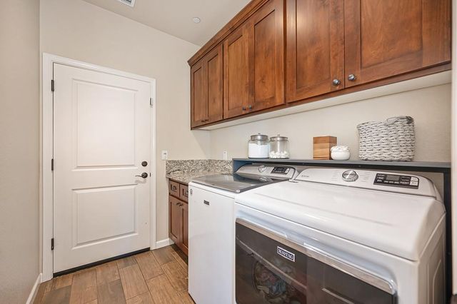 1706 Shakeley Ln, Ione, CA 95640