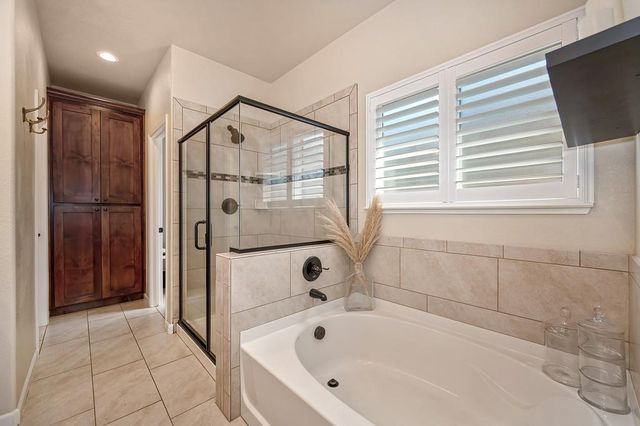1706 Shakeley Ln, Ione, CA 95640