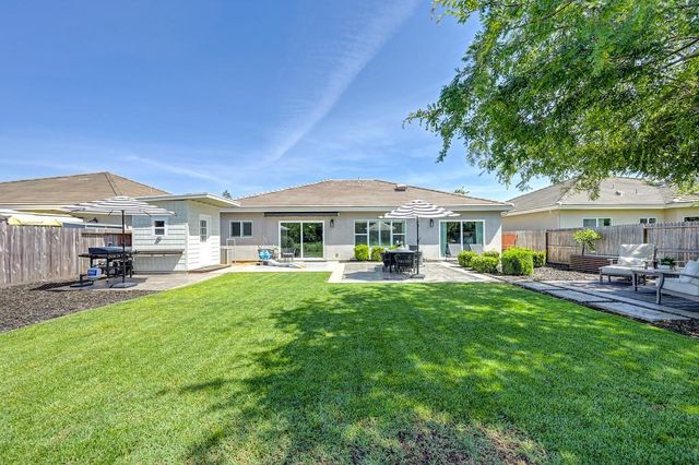 1706 Shakeley Ln, Ione, CA 95640