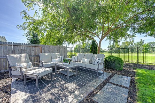 1706 Shakeley Ln, Ione, CA 95640