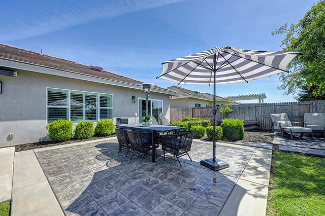 1706 Shakeley Ln, Ione, CA 95640