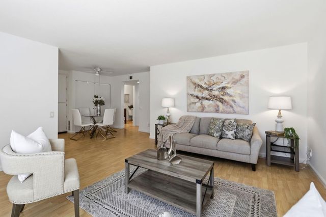 30 Muirfield Court, San Jose, CA 95116