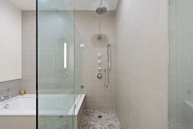 477 Harrison Ave 5B, Boston, MA 02118