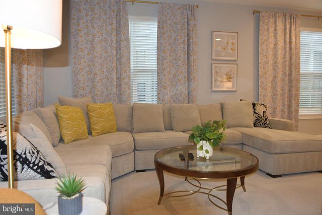 3166 ASCENT RD, Falls Church, VA 22042