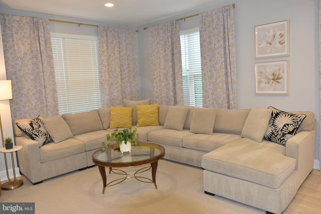 3166 ASCENT RD, Falls Church, VA 22042