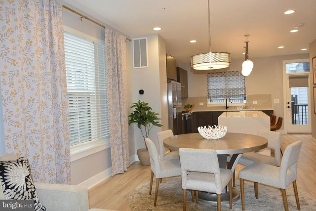 3166 ASCENT RD, Falls Church, VA 22042