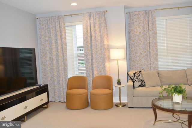 3166 ASCENT RD, Falls Church, VA 22042