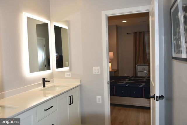 3166 ASCENT RD, Falls Church, VA 22042