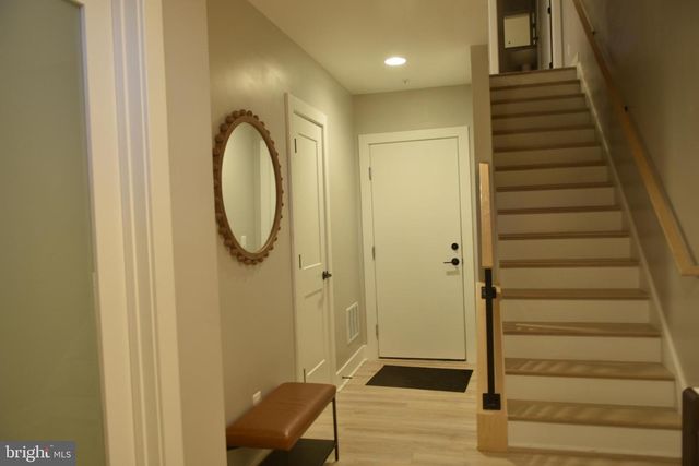 3166 ASCENT RD, Falls Church, VA 22042