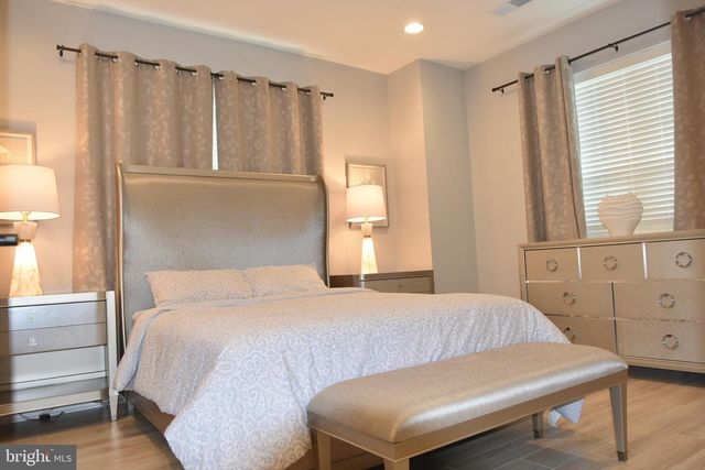 3166 ASCENT RD, Falls Church, VA 22042