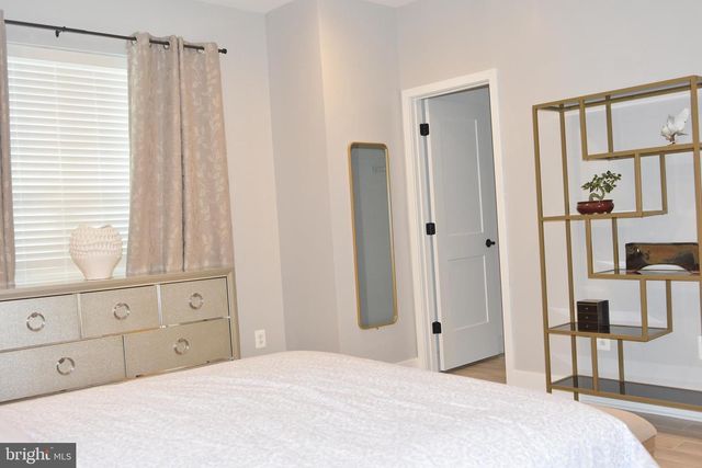 3166 ASCENT RD, Falls Church, VA 22042