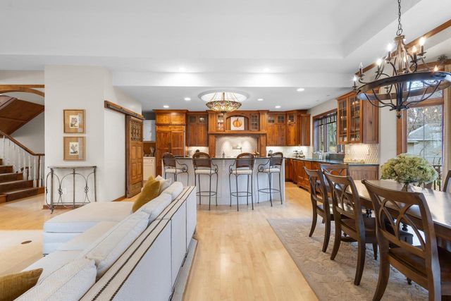 1935 E TELEMARK CIRCLE, Green Bay, WI 54313