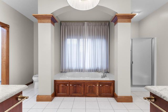 1935 E TELEMARK CIRCLE, Green Bay, WI 54313