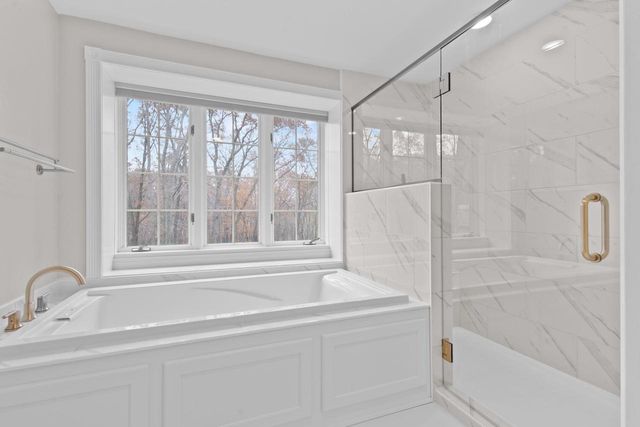 1935 E TELEMARK CIRCLE, Green Bay, WI 54313