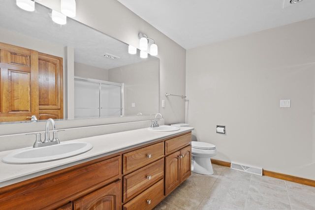 1935 E TELEMARK CIRCLE, Green Bay, WI 54313