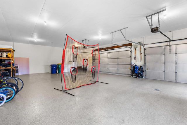 1935 E TELEMARK CIRCLE, Green Bay, WI 54313