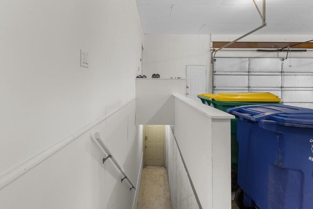 1935 E TELEMARK CIRCLE, Green Bay, WI 54313