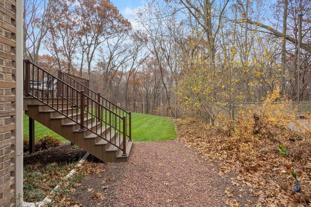 1935 E TELEMARK CIRCLE, Green Bay, WI 54313