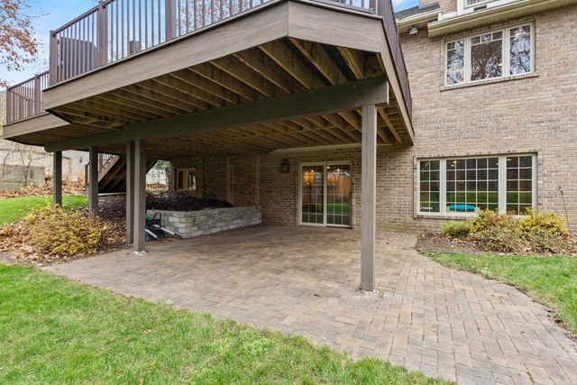 1935 E TELEMARK CIRCLE, Green Bay, WI 54313