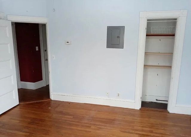 6 Adelaide Ter 2, Boston, MA 02130