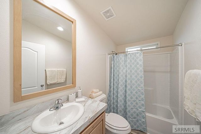 960 Cottage Lane, Blackfoot, ID 83221