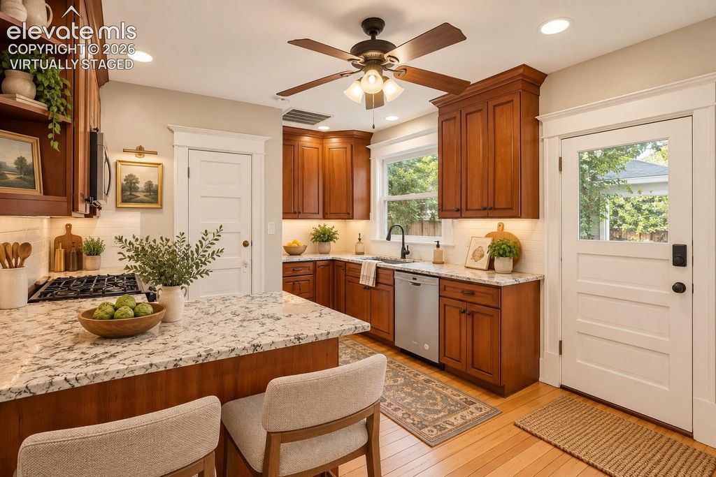 1823 N Nevada Avenue, Colorado Springs, CO 80907 — photo 3