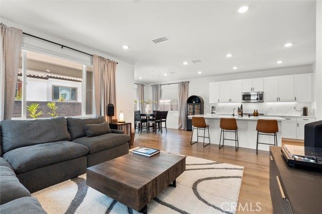 1286 Roots Way, Rancho Mission Viejo, CA 92694