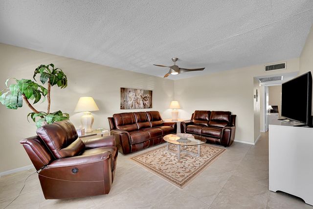154 Upminster G 154, Deerfield Beach, FL 33442