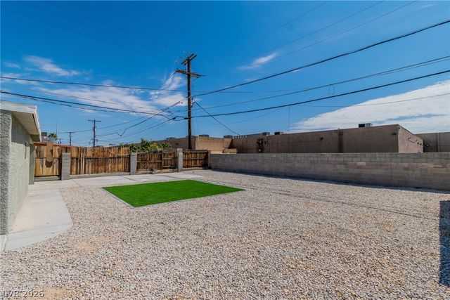 428 North 23rd Street, Las Vegas, NV 89101