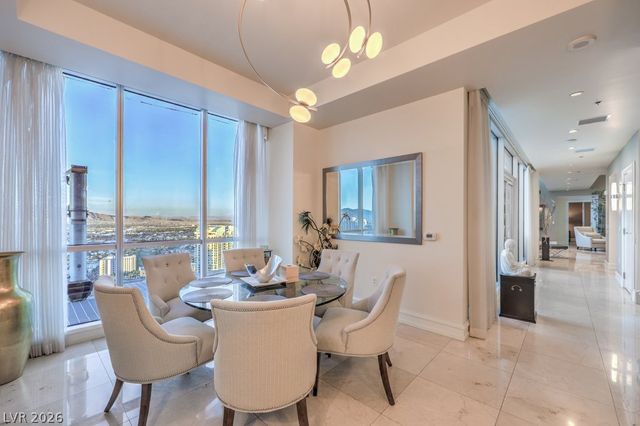 2700 Las Vegas Boulevard 4304, Las Vegas, NV 89109