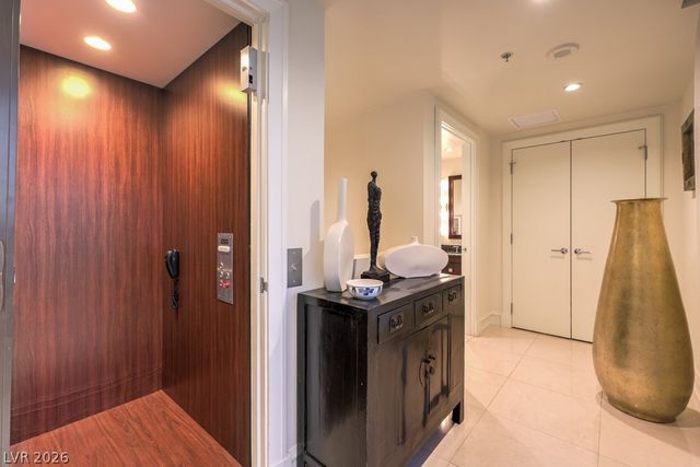 2700 Las Vegas Boulevard 4304, Las Vegas, NV 89109
