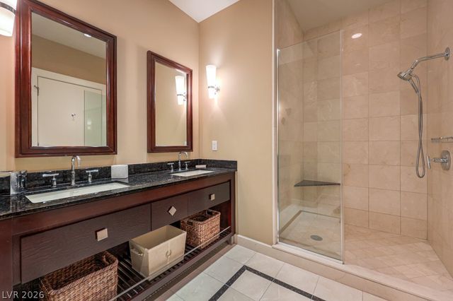 2700 Las Vegas Boulevard 4304, Las Vegas, NV 89109