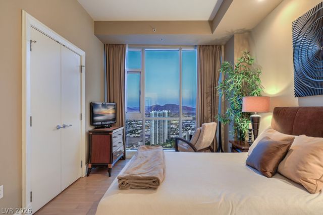 2700 Las Vegas Boulevard 4304, Las Vegas, NV 89109